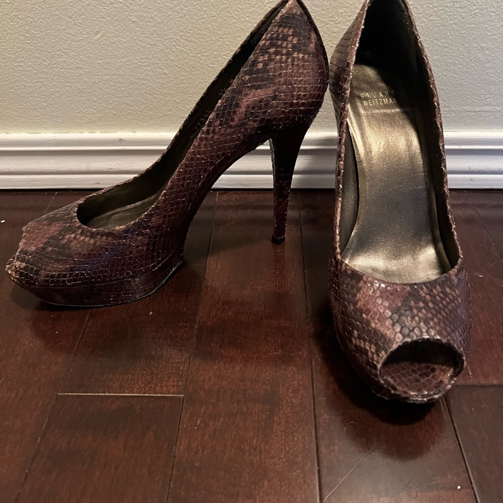 Stuart Weitzman brown python snake print heels